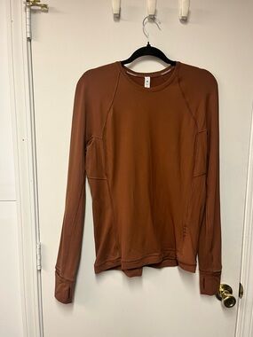 lululemon athletica women’s Crewneck workout top